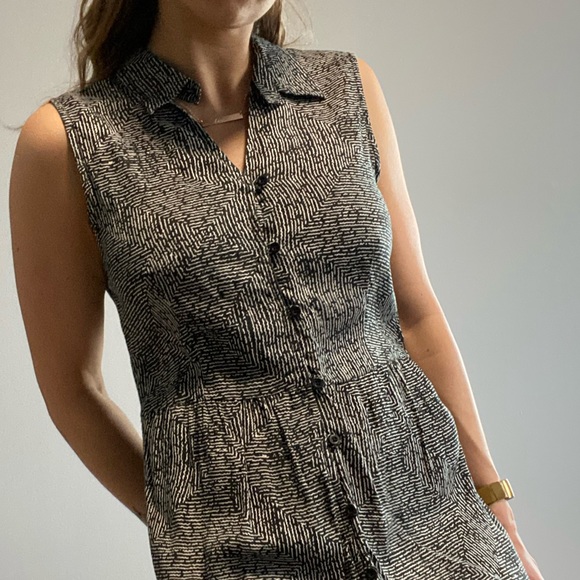 RVCA collared v neck dress - Picture 3 of 5